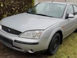 Silber Gebraucht 2001 Ford Mondeo Limousine | 500 € (Superpreis)