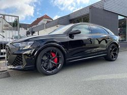 Mythosschwarz metallic Neu 2025 Audi RS Q8 Performance SUV | 184.890 €