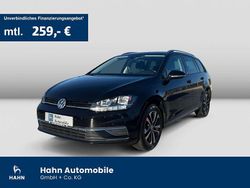 Deep black perleffekt Gebraucht 2019 VW Golf VII IQ Drive Kombi | 19.430 € (Fairer Preis)