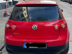 Rot Gebraucht 2005 VW Golf V Limousine | 950 € (Guter Preis)