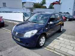 Blau Gebraucht 2010 Dacia Sandero Basis Kleinwagen | 2.199 € (Fairer Preis)