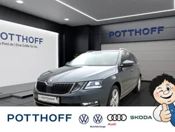 Quarz grau Gebraucht 2019 Skoda Octavia Premium Edition Kombi | 19.422 € (Etwas zu teuer)