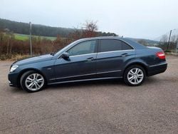 Grau Gebraucht 2009 Mercedes E250 Avantgarde Limousine | 7.000 € (Guter Preis)