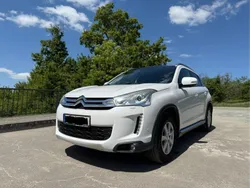 Weiß Gebraucht 2012 Citroën C4 Aircross Exclusive SUV | 8.990 € (Etwas zu teuer)