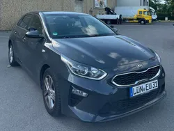 Grau Gebraucht 2020 Kia XCeed 4 SUV | 16.000 € (Guter Preis)