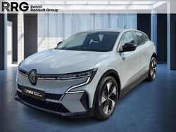 Grau Gebraucht 2023 Renault Mégane IV Limousine | 25.990 €