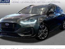 Grau Gebraucht 2024 Ford Focus ST-Line Kombi | 23.888 € (Guter Preis)