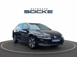 Schwarz Gebraucht 2023 VW Golf VIII Move Kombi | 24.485 € (Fairer Preis)