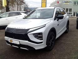 Weiß Gebraucht 2022 Mitsubishi Eclipse Cross Select SUV | 22.900 € (Guter Preis)