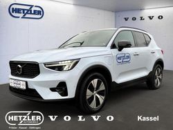 Blau Gebraucht 2024 Volvo XC40 Plus SUV | 38.450 € (Fairer Preis)