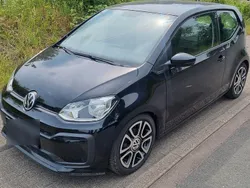 Gebraucht 2018 VW up! high up! Kleinwagen | 5.800 € (Guter Preis)