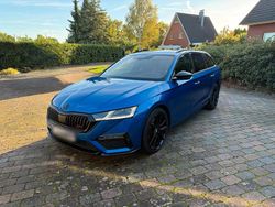 Blau Gebraucht 2021 Skoda Octavia RS Kombi | 30.900 € (Etwas zu teuer)