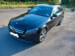 Schwarz Gebraucht 2016 Mercedes C350e Avantgarde Kombi | 21.500 € (Fairer Preis)