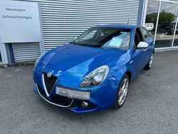 Blau Gebraucht 2019 Alfa Romeo Giulietta Lusso Kleinwagen | 18.990 € (Etwas zu teuer)