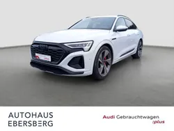 Gletscherweiss metallic Gebraucht 2024 Audi Q8 e-tron S-Line SUV | 72.850 € (Teuer)