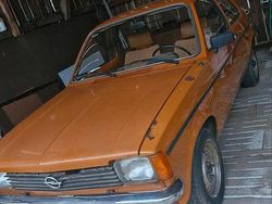 Gebraucht 1979 Opel Kadett Limousine | 1.500 €