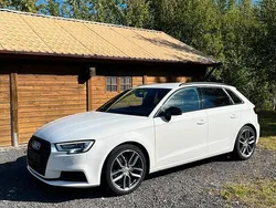 Weiß Gebraucht 2019 Audi A3 Sportback Kleinwagen | 18.550 € (Guter Preis)