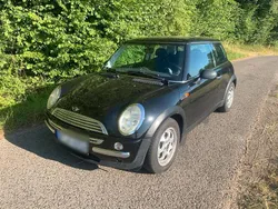 Schwarz Gebraucht 2004 Mini ONE Kleinwagen | 1.450 € (Guter Preis)
