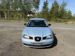 Grau Gebraucht 2004 Seat Ibiza Limousine | 1.550 € (Fairer Preis)