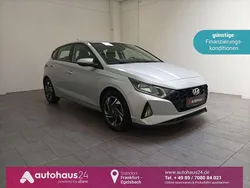 Silber Gebraucht 2021 Hyundai i20 Select Limousine | 15.440 € (Fairer Preis)