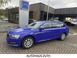 Blau Gebraucht 2022 Skoda Superb Kombi | 20.390 € (Superpreis)