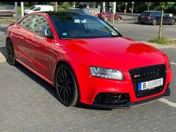 Misanorot perleffekt Gebraucht 2010 Audi RS5 Coupé | 24.911 € (Fairer Preis)