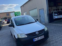 Weiß Gebraucht 2006 VW Fox Kleinwagen | 1.399 € (Fairer Preis)