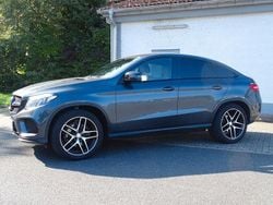 Grau Gebraucht 2016 Mercedes GLE350 AMG SUV | 31.800 € (Teuer)