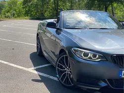 Grau Gebraucht 2016 BMW M240 M Sport Cabrio | 36.990 €