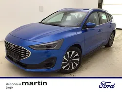 Dynamic blau Gebraucht 2024 Ford Focus Titanium S Limousine | 25.880 € (Guter Preis)