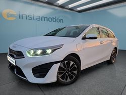 Weiß Gebraucht 2022 Kia Ceed Sportswagon Kombi | 19.849 € (Fairer Preis)