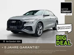 Grau Gebraucht 2021 Audi Q8 Business SUV | 59.598 € (Fairer Preis)