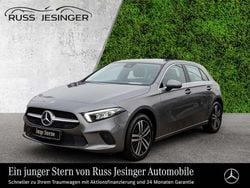 Grau Gebraucht 2022 Mercedes A250 Progressive Limousine | 20.880 € (Superpreis)