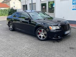 Schwarz Gebraucht 2014 Chrysler 300C Limousine | 12.500 €