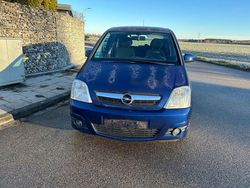 Blau Gebraucht 2010 Opel Meriva Edition Van / Kleinbus | 2.690 € (Superpreis)