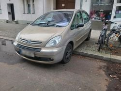Gelb Gebraucht 2006 Citroën Xsara Picasso Van / Kleinbus | 1.500 €