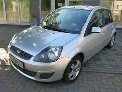 Silber Gebraucht 2008 Ford Fiesta Style Kleinwagen | 5.490 € (Teuer)