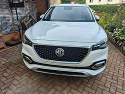 Weiß Gebraucht 2022 MG EHS Luxury SUV | 18.990 € (Guter Preis)