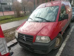 Rot Gebraucht 2006 Citroën Jumpy Van / Kleinbus | 1.700 €
