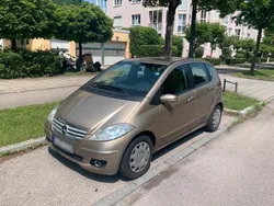 Gelb Gebraucht 2004 Mercedes A180 Kleinwagen | 850 € (Superpreis)
