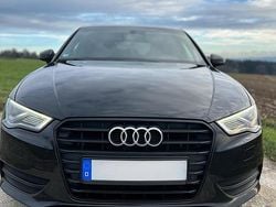 Schwarz Gebraucht 2013 Audi A3 Sportback Kleinwagen | 14.000 €