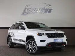 Weiß Gebraucht 2021 Jeep Grand Cherokee Trailhawk SUV | 39.900 €
