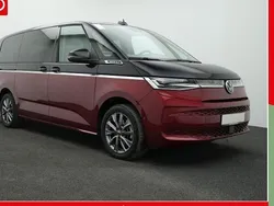 Schwarz Gebraucht 2023 VW Multivan Style Van / Kleinbus | 54.950 € (Fairer Preis)