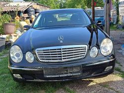 Schwarzmetallic Gebraucht 2002 Mercedes E240 Limousine | 5.000 € (Fairer Preis)