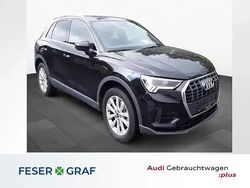 Mythosschwarz metallic Gebraucht 2022 Audi Q3 Ambiente SUV | 34.890 € (Teuer)