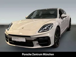 Weiß Gebraucht 2024 Porsche Panamera Turbo E-Hybrid Limousine | 166.150 €