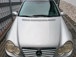 Silber Gebraucht 2001 Mercedes C220 Coupé | 2.000 € (Guter Preis)