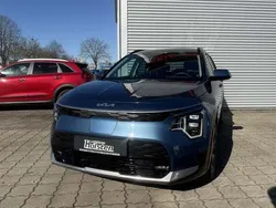 Blau Gebraucht 2023 Kia e-Niro Inspiration SUV | 29.850 € (Superpreis)