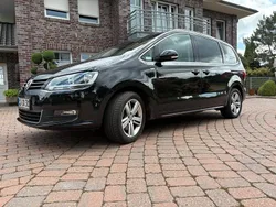 Schwarz Gebraucht 2012 VW Sharan Match Van / Kleinbus | 10.500 € (Fairer Preis)