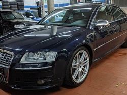 Blau Gebraucht 2006 Audi S8 Sport Limousine | 16.900 €